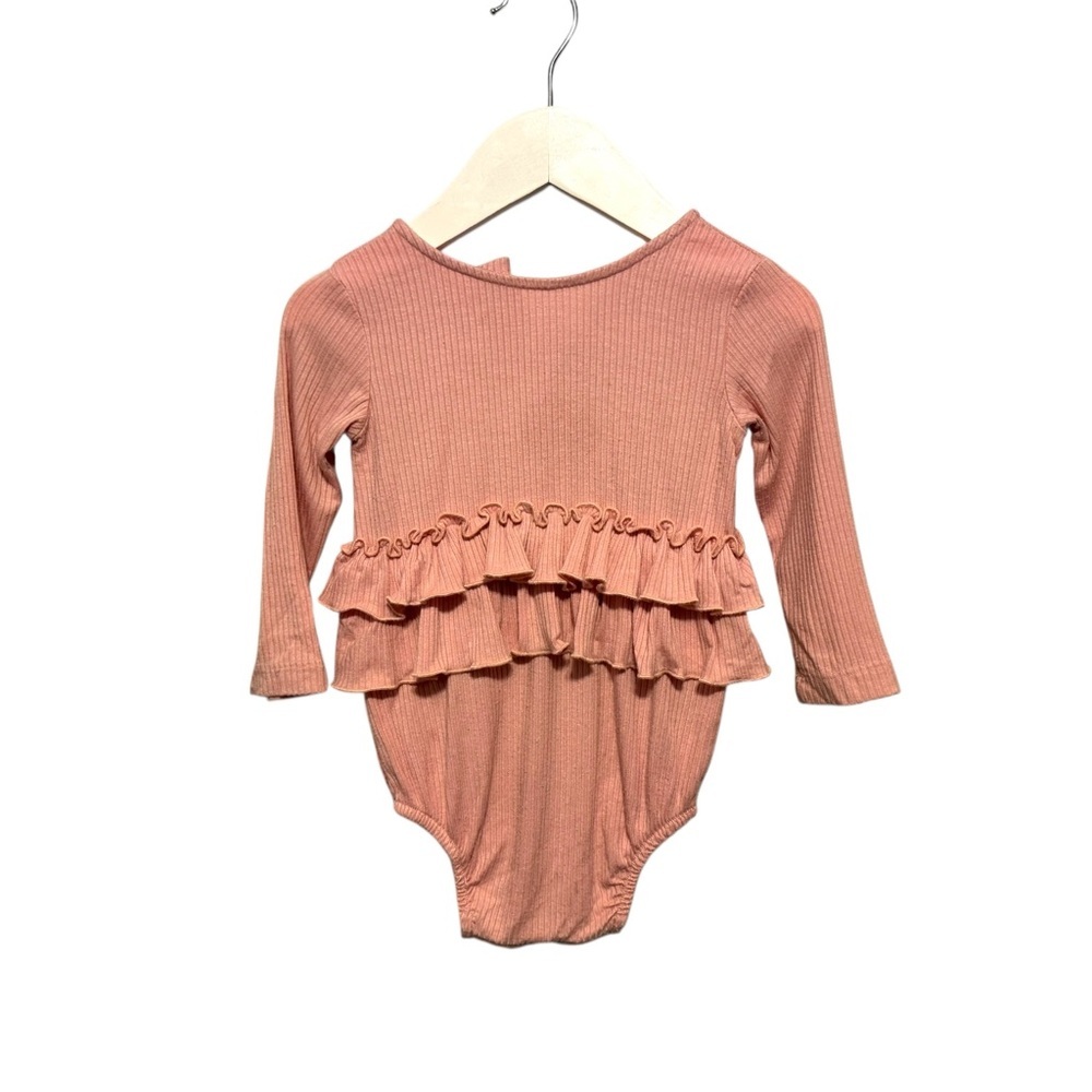 ⭐️ 5/$30 Kate Quinn Kids Ribbed One Piece size 6-12 Months